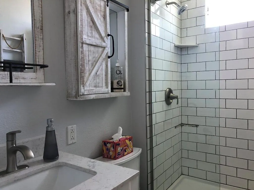 Beautiful Ocean View Downtown Getaway Apartamento Kailua-Kona